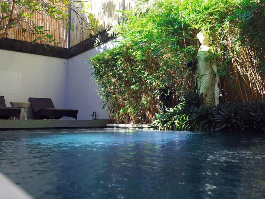 Sonti Villa Seminyak Zewnętrze zdjęcie
